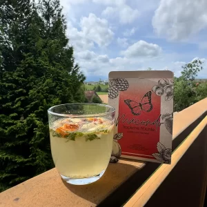 Tee Tropische Früchte